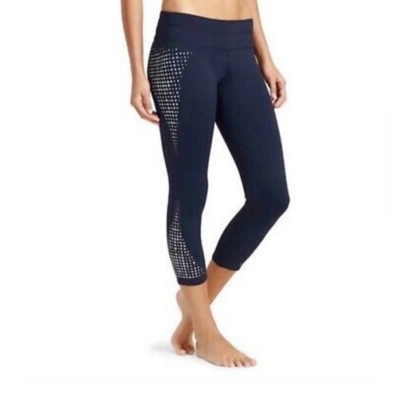 Athleta Capris - Size Small - Picture 1 of 12